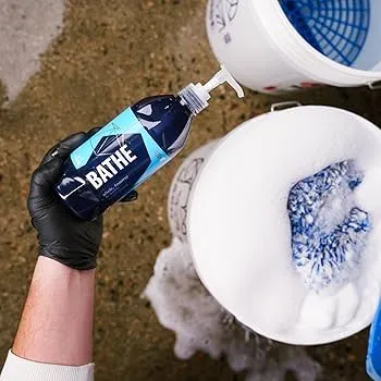 שמפו מקציף – GYEON Q²M Bathe