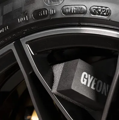 ספוג יישום לצמיגים – GYEON Q²M TireApplicator 2 יחידות