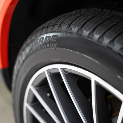 מחדש צמיגים על בסיס סיליקה GYEON – Q² Tire