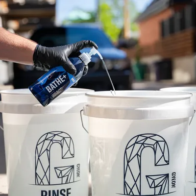 שמפו ננו הידרופובי לרכב – GYEON Q²M Bathe Plus