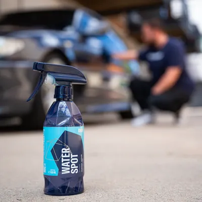 ממיס כתמי מים ואבנית – GYEON Q²M WaterSpot