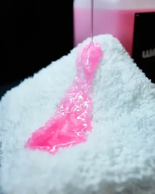 שמפו לרכב נייטרלי מקציף - YUM WASH NEUTRAL SHAMPOO