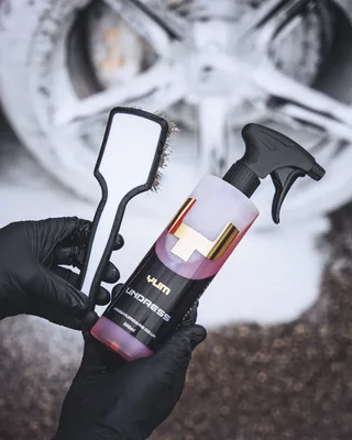 מנקה צמיגים וגומי חיצוני - Yum Undress