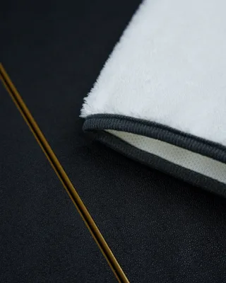 פד לניקוי פנים הרכב - yum EXFOLIATOR mitt