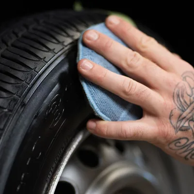 ג'ל טיפוח לצמיגים - labocosmetica NERO